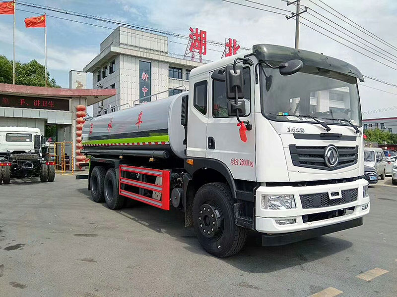 20噸東風(fēng)T5灑水車(國六)